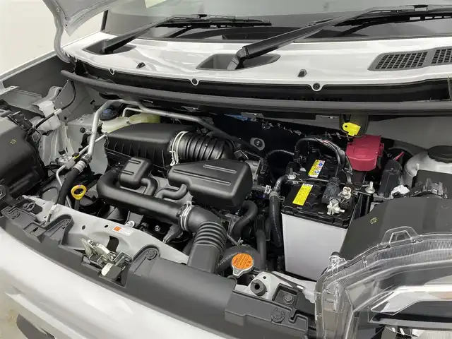 ダイハツ タフト G クロムベンチャー 宮城県 2025(令7)年 0.1千km シャイニングホワイトパール 4WD//届出済未使用車//ガラスルーフ//登録時走行距離7km//純正オプションディスプレイオーディオ//フルセグ//Bluetooth//AppleCarPlay//AndroidAuto//バックカメラ//スマートアシスト/・衝突回避支援ブレーキ/・標識認識機能先行車発進お知らせ/・オートハイビーム/・誤発進抑制機能/・レーンキープアシスト//レーダークルーズコントロール//オートハイビーム//コーナーセンサー後ろのみ//シートヒーター(D/N席）//LEDヘッドライト//オートライト//フォグライト//アイドリングストップ//スペアキー//保証書//取扱説明書