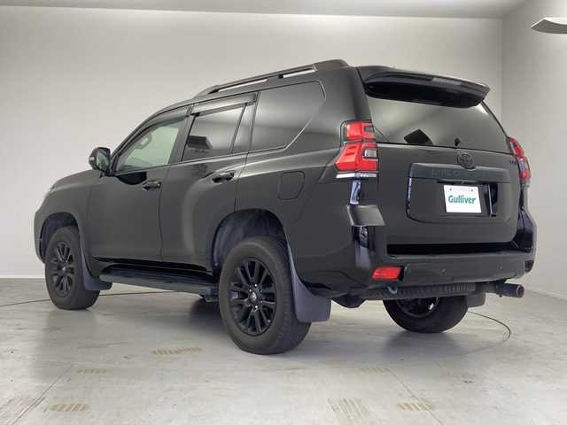 トヨタ ランドクルーザー プラド TX Lパッケージ マットブラED 茨城県 2022(令4)年 3.6万km ブラック 電動ムーンルーフ　ブラインドスポットモニター　純正９型ナビ　全周囲カメラ　ビルトインＥＴＣ２．０　フロントデアイサ―　シートヒーター　ベンチレーション　衝突軽減ブレーキ　社外ドライブレコーダー　禁煙車