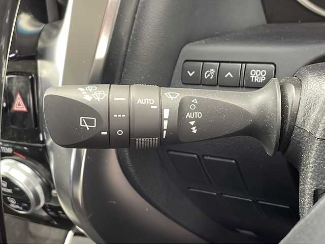 トヨタ アルファード S Cパッケージ 千葉県 2023(令5)年 0.9万km ホワイトパールクリスタルシャイン 純正ナビ/ガラスルーフ/バックカメラ/レーダークルーズコントロール/プリクラッシュセーフティ/レーンキープアシスト/両側パワースライドドア/ブラインドスポットモニター/電動パーキングブレーキ/パワーリアゲート/デジタルインナーミラー/オートホールド/シートメモリー/シートヒーター＆シートベンチレーション/ステアリングヒーター