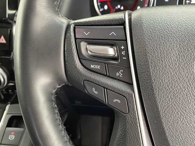 トヨタ アルファード S Cパッケージ 千葉県 2023(令5)年 0.9万km ホワイトパールクリスタルシャイン 純正ナビ/ガラスルーフ/バックカメラ/レーダークルーズコントロール/プリクラッシュセーフティ/レーンキープアシスト/両側パワースライドドア/ブラインドスポットモニター/電動パーキングブレーキ/パワーリアゲート/デジタルインナーミラー/オートホールド/シートメモリー/シートヒーター＆シートベンチレーション/ステアリングヒーター