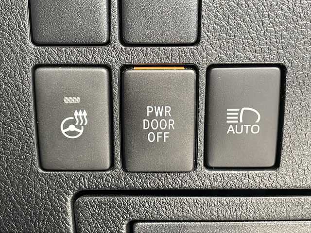 トヨタ アルファード S Cパッケージ 千葉県 2023(令5)年 0.9万km ホワイトパールクリスタルシャイン 純正ナビ/ガラスルーフ/バックカメラ/レーダークルーズコントロール/プリクラッシュセーフティ/レーンキープアシスト/両側パワースライドドア/ブラインドスポットモニター/電動パーキングブレーキ/パワーリアゲート/デジタルインナーミラー/オートホールド/シートメモリー/シートヒーター＆シートベンチレーション/ステアリングヒーター