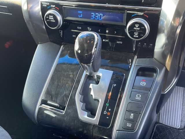 トヨタ アルファード S サイドリフトアップ 徳島県 2017(平29)年 8.1万km ブラック 純正10型SDナビ　NSZN-Z66T/（ラジオ/DISC/フルセグ/SD/SDREC/BT）/福祉車両/バックカメラ/ETC/オットマン/前後コーナーセンサー/両側電動スライドドア/LEDヘッドライト/社外フロアマット/アイドリングストップ/純正16インチアルミホイール/スマートキー/プッシュスタート