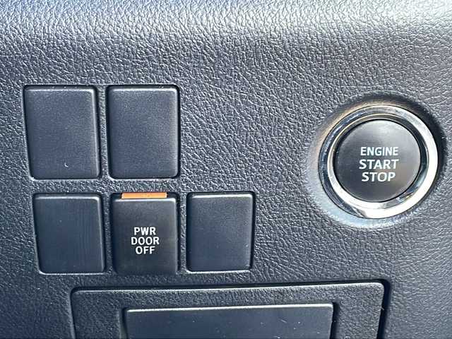 トヨタ アルファード S サイドリフトアップ 徳島県 2017(平29)年 8.1万km ブラック 純正10型SDナビ　NSZN-Z66T/（ラジオ/DISC/フルセグ/SD/SDREC/BT）/福祉車両/バックカメラ/ETC/オットマン/前後コーナーセンサー/両側電動スライドドア/LEDヘッドライト/社外フロアマット/アイドリングストップ/純正16インチアルミホイール/スマートキー/プッシュスタート