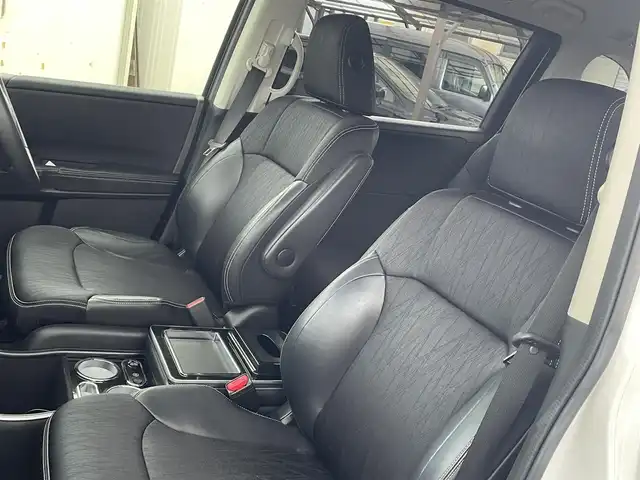 ホンダ オデッセイ アブソルート 福島県 2015(平27)年 8.7万km ホワイトオーキッドパール ４ＷＤ/純正ナビ/フルセグＴＶ/ＣＤ/ＤＶＤ/ＦＭ・ＡＭ/Ｂｌｕｅｔｏｏｔｈ/バックカメラ/片側パワスラ/レーンアシスト/衝突軽減ブレーキ/クルーズコントロール/社外センターコンソール/ＥＴＣ/純正フロアマット/ハーフレザーシート