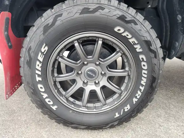 トヨタ ハイラックス Z GRスポーツ 群馬県 2022(令4)年 6.4万km アティチュードブラックマイカ 〇純正8インチナビ/〇パノラミックビューカメラ/〇プリクラッシュセーフティー/〇レーンディパーチャーアラート/〇アクティブトラクションコントロール/〇レーダークルーズコントロール/〇ETC/〇ドライブレコーダー/〇パドルシフト/〇ハーフレザーシート/〇パワーシート（運転席）/〇左右独立温度調整機能付オートエアコン/〇JAOS17インチアルミ/〇JAOSマッドガード/〇社外トノカバー/〇ハンドルカバー取付/〇スマートキー/〇禁煙車