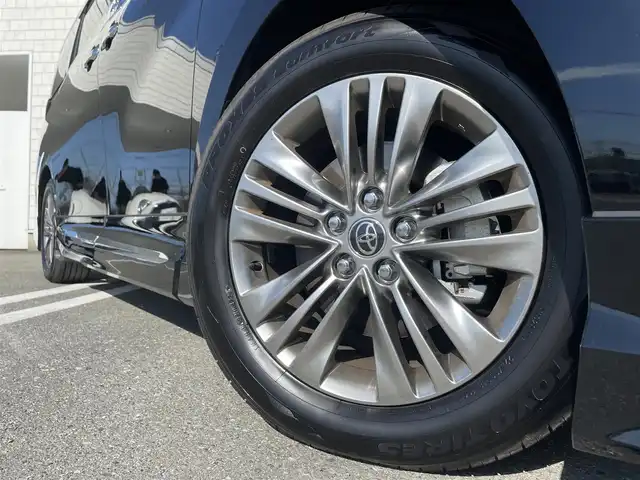 トヨタ アルファードハイブリット Z 福岡県 2024(令6)年 0.4万km ブラック 純正14型ディスプレイオーディオナビ(フルセグTV/BT)トヨタセーフティオールアラウンドビューブラインドスポット後席フリップダウンモニターWムーンルーフ両側パワスラクルコンデジタルインナーミラードラレコETC2.0シートヒーターエアシートハンドルヒーターUSBHDMI三眼LED純正アルミホイール純正フロアマットスマートキープッシュスタートスペアキー