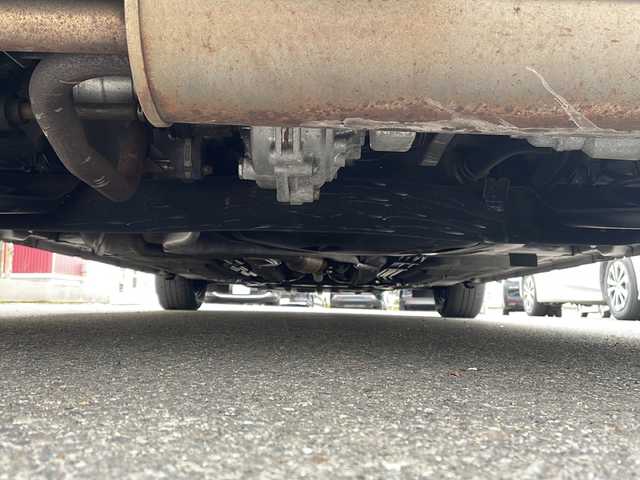 日産 ノート S FOUR 福島県 2021(令3)年 6.8万km ブリリアントシルバー 4WD 衝突軽減ブレーキ バック全方位カメラ（バックミラー型）オーディオ 前席シートヒーターETC コーナーセンサー レーンキープアシスト オートマチックハイビーム横滑り防止機能 スマートキー スペアキー