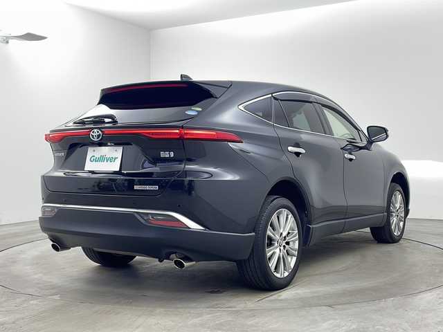 トヨタ ハリアー ハイブリッド Z レザーパッケージ 兵庫県 2020(令2)年 7.5万km プレシャスブラックパール ・トヨタセーフティーセンス/・プリクラッシュセーフティ/・レーントレーシングアシスト/・ブラインドスポットモニター/・ふらつき警報/・クリアランスソナー/・リヤクロストラフィックアラート/・パーキングサポートブレーキ/・ヘッドアップディスプレイ/・ロードサインアシスト/・レーダークルーズコントロール/・オートハイビーム/・誤発進抑制機能/・JBLサウンド/・純正12.3型ナビ＆フルセグ＆BT＆USB/・パノラマミックビューモニター/・デジタルインナーミラー/・前後ドライブレコーダー/・前席シートヒーター/・前席シートクーラー/・前席パワーシート/・運転席シートメモリー/・黒革シート/・ステアリングリモコン/・置くだけ充電/・ビルトインETC2.0/・スマートキー/・スペアキー/・プッシュスタート/・LEDライト/・フォグ/・オートライト/・パワーバックドア/・純正フロアマット/・純正18インチアルミホイール