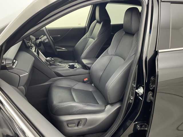 トヨタ ハリアー ハイブリッド Z レザーパッケージ 兵庫県 2020(令2)年 7.5万km プレシャスブラックパール ・トヨタセーフティーセンス/・プリクラッシュセーフティ/・レーントレーシングアシスト/・ブラインドスポットモニター/・ふらつき警報/・クリアランスソナー/・リヤクロストラフィックアラート/・パーキングサポートブレーキ/・ヘッドアップディスプレイ/・ロードサインアシスト/・レーダークルーズコントロール/・オートハイビーム/・誤発進抑制機能/・JBLサウンド/・純正12.3型ナビ＆フルセグ＆BT＆USB/・パノラマミックビューモニター/・デジタルインナーミラー/・前後ドライブレコーダー/・前席シートヒーター/・前席シートクーラー/・前席パワーシート/・運転席シートメモリー/・黒革シート/・ステアリングリモコン/・置くだけ充電/・ビルトインETC2.0/・スマートキー/・スペアキー/・プッシュスタート/・LEDライト/・フォグ/・オートライト/・パワーバックドア/・純正フロアマット/・純正18インチアルミホイール