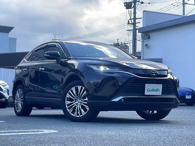 トヨタ ハリアー Z レザーパッケージ 福岡県 2023(令5)年 1.9万km ブラック ワンオーナー/純正ナビ/（パノラミックビューモニター・Bluetooth・フルセグTV）/ブラインドスポットモニター/パノラマルーフ/JBLサウンド/デジタルインナーミラー/ドライブレコーダー/エアシート・シートヒーター（運転席・助手席）/Cタイプ入力端子/クリアランスソナー/コーナーセンサー/レーダークルーズコントロール/レーンキープアシスト/メモリー付きパワーシート運転席/助手席パワーシート/レーンキープアシスト/保証書/取扱説明書
