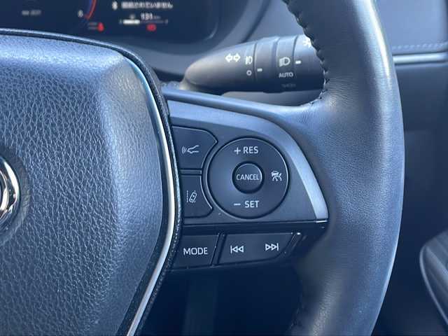 トヨタ ハリアー Z レザーパッケージ 福岡県 2023(令5)年 1.9万km ブラック ワンオーナー/純正ナビ/（パノラミックビューモニター・Bluetooth・フルセグTV）/ブラインドスポットモニター/パノラマルーフ/JBLサウンド/デジタルインナーミラー/ドライブレコーダー/エアシート・シートヒーター（運転席・助手席）/Cタイプ入力端子/クリアランスソナー/コーナーセンサー/レーダークルーズコントロール/レーンキープアシスト/メモリー付きパワーシート運転席/助手席パワーシート/レーンキープアシスト/保証書/取扱説明書