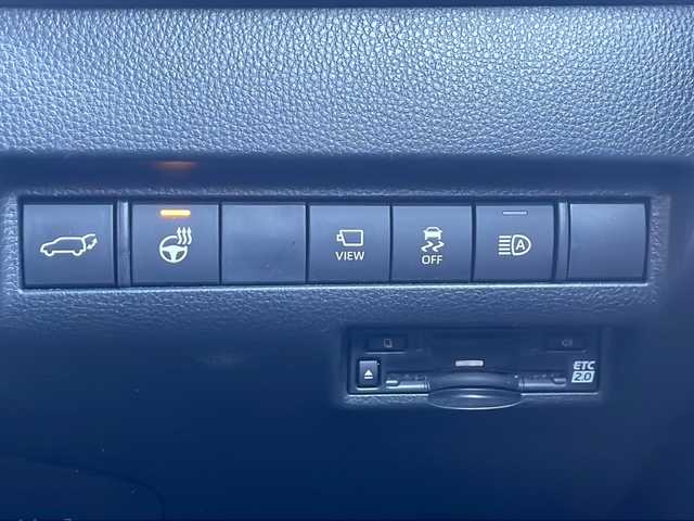 トヨタ ハリアー Z レザーパッケージ 福岡県 2023(令5)年 1.9万km ブラック ワンオーナー/純正ナビ/（パノラミックビューモニター・Bluetooth・フルセグTV）/ブラインドスポットモニター/パノラマルーフ/JBLサウンド/デジタルインナーミラー/ドライブレコーダー/エアシート・シートヒーター（運転席・助手席）/Cタイプ入力端子/クリアランスソナー/コーナーセンサー/レーダークルーズコントロール/レーンキープアシスト/メモリー付きパワーシート運転席/助手席パワーシート/レーンキープアシスト/保証書/取扱説明書