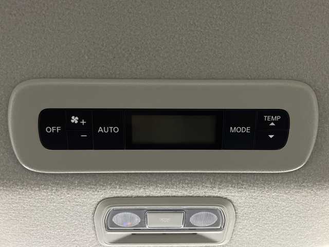 日産 セレナ e－パワー ハイウェイスター V 神奈川県 2023(令5)年 0.7万km 白Ⅱ プロパイロット/純正12.3型ディスプレイオーディオ/・BT/フルセグTV/USB/HDMI/AppleCarPlay/AndroidAuto/アラウンドビューモニター/インテリジェントルームミラー/前後ドライブレコーダー/ビルトインETC2.0/ハンドル支援/置くだけ充電/両側電動スライドドア/ハンズフリー/電動サイドブレーキ/オートブレーキホールド/革巻きステアリング/ステアリングスイッチ/Autoライト/ステアリングヒーター/純正エアロ(F)/撥水シート/シートヒーター(D/N)/LEDヘッドライト/フォグランプ/電動格納ミラー/ウィンカーミラー/純正フロアマット/純正16インチアルミホイール