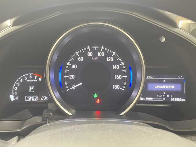 ホンダ フィット 13G L ホンダセンシング 道央・札幌 2019(令1)年 1.9万km ルージュアメジストM ・4WD/・純正ナビ/フルセグTV/DVD/CD/SD/BT/・バックカメラ/・ドライブレコーダー/・ホンダセンシング/・CMBS/・アダプティブクルーズコントロール/・先行車発進お知らせ/・路外逸脱抑制システム/・レーンキープアシスト/・標識認識機能/・アイドリングストップ/・横滑り防止/・ワイパーデアイサー/・ビルトインETC/・LEDヘッドライト/・LEDフォグ/・プッシュスタート/・スマートキー/・ドアバイザー/・電格ミラー/・ミラーヒーター/・夏タイヤ純正15インチAW積込