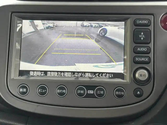 ホンダ フィット G スマートセレクション 愛知県 2011(平23)年 3.2万km プレミアムホワイトパール ワンオーナー/Ｈｏｎｄａ ＨＤＤインターナビシステム/バックカメラ/ワンセグTV・CD・DVD・AM・FM/Ｆパッケージ/●LEDドアミラーウインカー/●電動格納式リモコンカラードドアミラー/●高熱線吸収/UVカット機能付プライバシーガラス（リアドア/リアクォーター/テールゲート）/●運転席ハイトアジャスター（ラチェット式）/●アレルフリー高性能脱臭フィルター/コンフォートビューパッケージ/●親水/ヒーテッドドアミラー/●フロントドア撥水ガラス/●熱線入りフロントウインドウ/Modulo15インチAW/Ｈｏｎｄａスマートキーシステム/ハロゲンヘッドライト/電動格納ミラー/純正フロアマット/純正ドアバイザー/ＩＳＯＦＩＸ/スペアキー/取扱説明書/保証書/ディーラー点検整備記録簿1ヵ月・6ヵ月・H24-R6