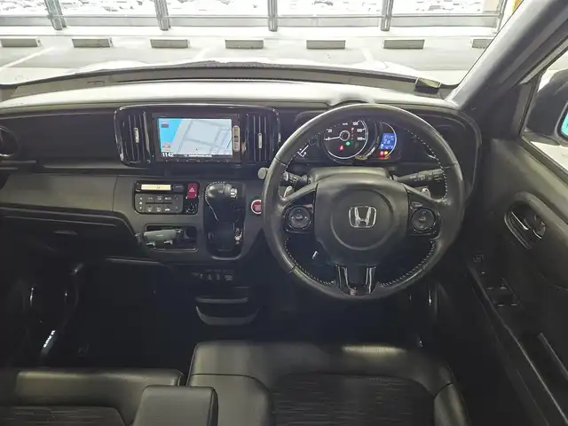 ホンダ Ｎ ＯＮＥ プレミアム ツアラー 鹿児島県 2018(平30)年 7.2万km パールⅡ 純正ナビ(CD/AM/FM)/バックカメラ/ビルトインETC/クルーズコントロール/シティブレーキアクティブシステム/ビークルスタビリティアシスト/ターボ/HIDヘッドランプ/オートライト/オートエアコン/本革巻きステアリング/ステアリングスイッチ/パドルシフト/ハーフレザーシート/RH16インチアルミホイール/スマートキーシステム/禁煙車