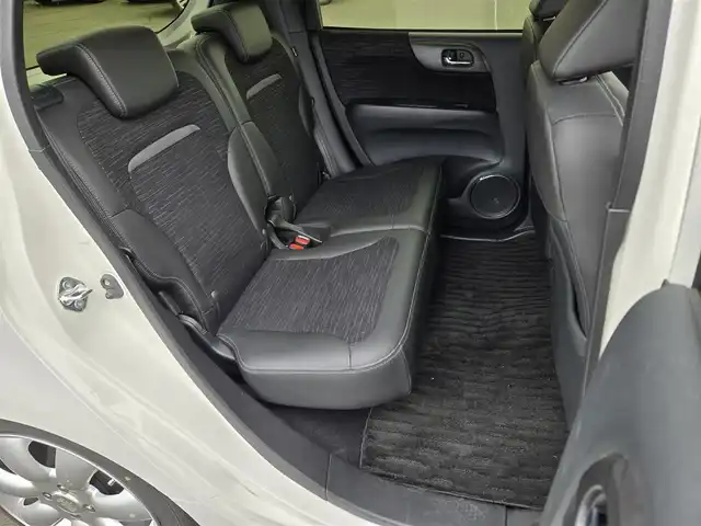 ホンダ Ｎ ＯＮＥ プレミアム ツアラー 鹿児島県 2018(平30)年 7.2万km パールⅡ 純正ナビ(CD/AM/FM)/バックカメラ/ビルトインETC/クルーズコントロール/シティブレーキアクティブシステム/ビークルスタビリティアシスト/ターボ/HIDヘッドランプ/オートライト/オートエアコン/本革巻きステアリング/ステアリングスイッチ/パドルシフト/ハーフレザーシート/RH16インチアルミホイール/スマートキーシステム/禁煙車