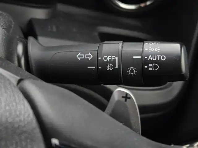 ホンダ Ｎ ＯＮＥ プレミアム ツアラー 鹿児島県 2018(平30)年 7.2万km パールⅡ 純正ナビ(CD/AM/FM)/バックカメラ/ビルトインETC/クルーズコントロール/シティブレーキアクティブシステム/ビークルスタビリティアシスト/ターボ/HIDヘッドランプ/オートライト/オートエアコン/本革巻きステアリング/ステアリングスイッチ/パドルシフト/ハーフレザーシート/RH16インチアルミホイール/スマートキーシステム/禁煙車