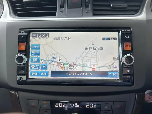 日産 シルフィ G 福島県 2014(平26)年 1.7万km ブリリアントシルバー 登録時走行距離：16/415km/純正SDナビ/（フルセグTV/BT接続/CD/DVD/AM/FM）/バックカメラ/PUSHスタート/スペアキー/横滑り防止装置/純正AWサマータイヤ/HIDヘッドライト/フォグランプ/オートライト/電格ミラー/ウィンカーミラー/フロアマット/ドアバイザー/保証書/取扱説明書