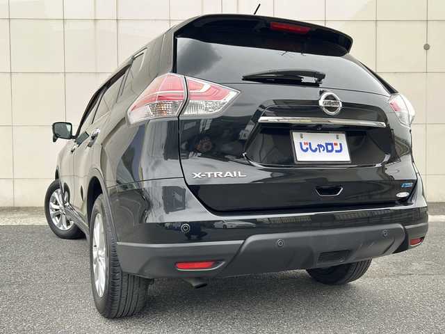 日産 エクストレイル 20X エマージェンシーブレーキ 埼玉県 2016(平28)年 13.8万km ダイヤモンドブラック (株)IDOMが運営する【じしゃロン熊谷店】の自社ローン専用車両になりますこちらは現金またはオートローンご利用時の価格です。自社ローンご希望の方は別途その旨お申付け下さい/純正SDナビ　MM516D－L/　CD/DVD/DTV/Bluetooth/USB/AUX/　AppleCarplay/AndroidAuto/バックカメラ/エマージェンシーブレーキ/ヒルディセントコントロール/車線逸脱警報/前席シートヒーター/黒レザーシート/アイドリングストップ/４WD/ビルトインETC/純正フロアマット/スマートキー/プッシュスタート