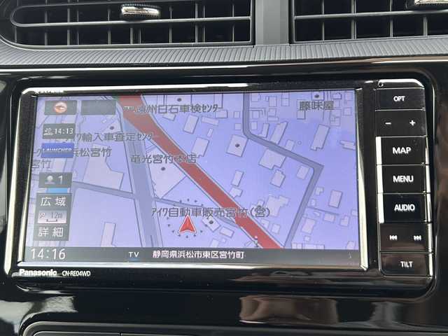 トヨタ アクア S スタイルブラック 静岡県 2017(平29)年 6.3万km ダークブルーマイカ 【主要装備】/社外ナビ　/スマートキー　/プッシュスタート　/ＥＴＣ　/オートライト　/ステアリングスイッチ　/オートハイビーム　/横滑り防止機能　/オートエアコン　/先行車発進お知らせ