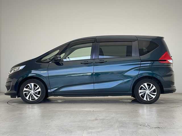 ホンダ フリード＋ ハイブリット EX 愛知県 2018(平30)年 4.5万km フォレストグリーンパール 衝突軽減システム/純正9型ナビ/両側パワースライドドア/クルーズコントロール/シートヒーター/フルセグ/CD DVD/Bluetooth/バックカメラ/純正アルミホイール/オートライト/ドライブレコーダー/ETC/ステアリングスイッチ/スマートキー/プッシュスタート