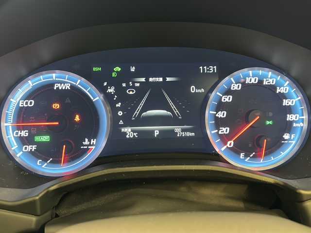 トヨタ クラウン ハイブリッド RS アドバンス 岐阜県 2018(平30)年 2.8万km ホワイトパールクリスタルシャイン 純正ナビゲーション/フルセグ視聴/Ｂｌｕｅｔｏｏｔｈ/バックモニター/プリクラッシュセーフティ/レーダークルーズコントロール/ブラインドスポットモニター/ヘッドアップディスプレイ/クリアランスソナー/レザーシート/前席シートヒーター/前席エアシート/前席パワーシート/ドライブレコーダー/３眼ＬＥＤヘッドライト/オートハイビーム/オートライト/ＥＴＣ/プッシュスタート/スマートキー/スペアキー