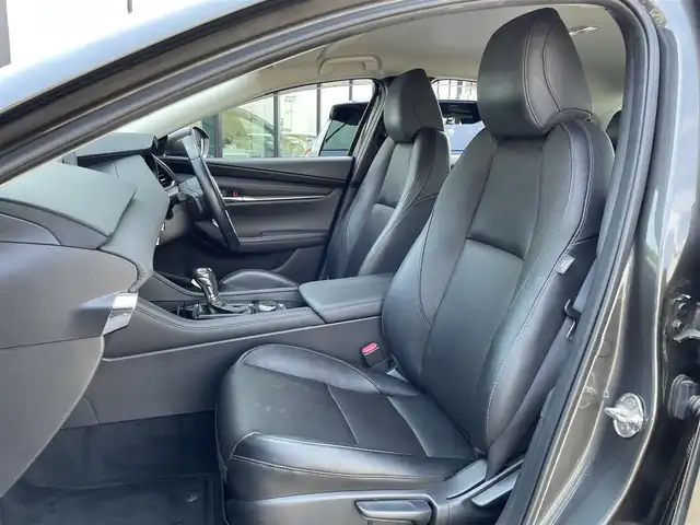 マツダ マツダ３セダン XD Lパッケージ 島根県 2019(令1)年 7.5万km マシーングレープレミアムM スマートシティブレーキ/純正ナビ/CD/DVD/DTV/Bluetooth/全方位カメラ/BOSEサウンド/レーダークルーズコントロール/ステアリングスイッチ/レザーシート/パワーシート/メモリーシート /ステアリングヒーター/ドライブレコーダー/ETC/純正アルミホイール/純正フロアマット/ドアバイザー
