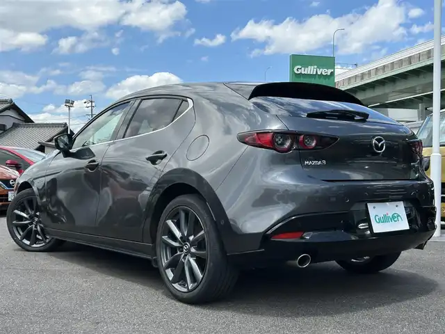 マツダ マツダ３ファストバック 20S プロアクティブ ツーリングS 愛知県 2020(令2)年 6.7万km マシーングレープレミアムM メーカーナビ（AM/FM/フルセグ/BT/CD/DVD）/ETC/全方位カメラ/i-ACTIVSENSE/・スマートブレーキサポート/・車線逸脱警報システム/・ブラインドスポットモニター/・レーンキープアシスト/・道路標識警報/・パーキングセンサー/レーダークルーズコントロール/ヘッドアップディスプレイ/D席パワーシート/D席シートメモリー/純正前後ドライブレコーダー/ハンドルヒーター/MTモード付AT/革巻きステアリング/電格ミラー/純正アルミホイール/LEDヘッドライト/前後コーナーセンサー/スマートキー/スペアキー