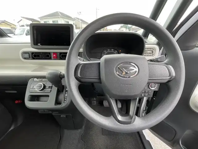 ダイハツ ムーヴ キャンバス ストライプス X 愛知県 2023(令5)年 1.2万km シャイニングホワイトパール/レーザーブルークリスタルシャイン プッシュスタート/パワースライドドア（両側）/スマートアシスト/アイドリングストップ/オートマチックハイビーム/オートライト/オートエアコン/キーフリーシステム/スマートキー/スペアキー/ドアバイザー/フロアマット