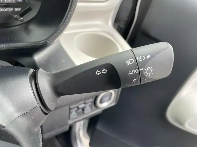 ダイハツ ムーヴ キャンバス ストライプス X 愛知県 2023(令5)年 1.2万km シャイニングホワイトパール/レーザーブルークリスタルシャイン プッシュスタート/パワースライドドア（両側）/スマートアシスト/アイドリングストップ/オートマチックハイビーム/オートライト/オートエアコン/キーフリーシステム/スマートキー/スペアキー/ドアバイザー/フロアマット