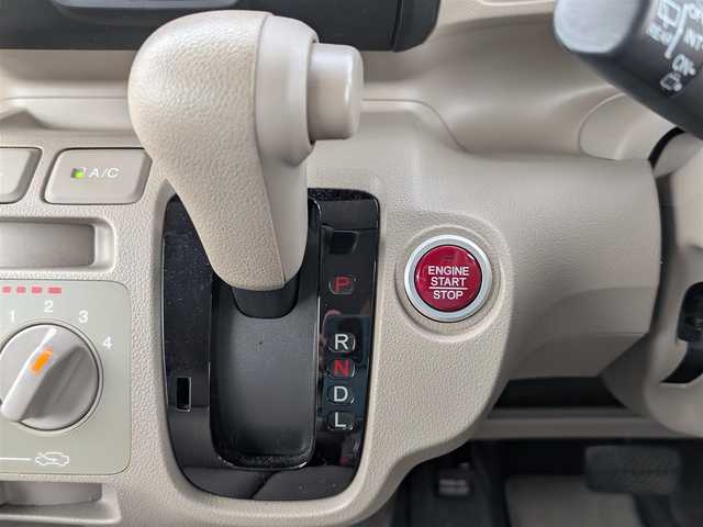 ホンダ Ｎ ＢＯＸ G 福井県 2012(平24)年 7.3万km チェリーシェルピンクメタリック ４WD/横滑り防止装置/盗難防止装置/クラリオン６．２インチメモリナビ/ワンセグテレビ/ヒルスタートアシスト/チップアップシート/ダブルエアバッグ/純正フロアマット/スマートキー/保証書・取説
