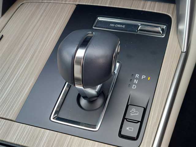 マツダ ＣＸ－６０ XD HV エクスクルーシブモダン 東京都 2022(令4)年 2.9万km プラチナクォーツメタリック 12.3インチセンターディスプレイ/360°ビューモニター/ビルトインETC/ヘッドアップディスプレイ/ワイヤレス充電/スマートブレーキサポート/ブラインドスポットモニター/コーナーセンサー/レーダークルーズコントロール/パドルシフト/AC100V/シートヒーター/ベンチレーションシート/ステアリングヒーター/パワーシート