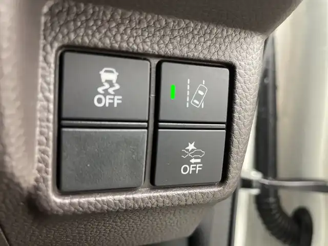 ホンダ Ｎ ＢＯＸ G･L ホンダセンシング カッパーブラウンスタイル 三重県 2019(平31)年 2.7万km プラチナホワイトパール 禁煙車/社外ナビ/【CD/DVD/SD/Bluetooth】/地デジ対応TV/バックカメラ　/両側パワースライドドア　/ホンダセンシング /・衝突軽減ブレーキ　/・先行車発進お知らせ　/・路外逸脱抑制装置　/・標識認識機能　/LEDヘッドライト/オートライト機能/ビルトインＥＴＣ　/リアロールサンシェード　/前方ドライブレコーダー/SD無し