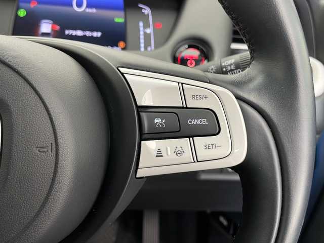 ホンダ フィット e:HEVホーム 長野県 2020(令2)年 0.7万km ライトブルー 4WD/純正SDナビ&CD&USB&BT/ホンダセンシング/アダプティブクルーズコントロール/路外逸脱警報/車線逸脱警報/衝突軽減ブレーキ/踏み間違い防止/標識認識機能/先行車発進告知/純正前後ドライブレコーダー/ハーフレザーシート/ステアリングスイッチ/バックカメラ/ビルトインETC/LEDヘッドライト/オートライト/電動格納ミラー/ウィンカーミラー/電動ホールド/ブレーキホールド/純正ホイールキャップ装着/純正フロアマット/プッシュスタート/スマートキー
