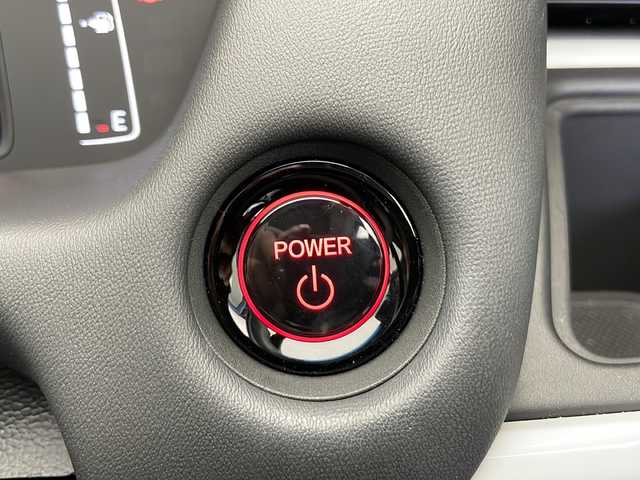 ホンダ フィット e:HEVホーム 長野県 2020(令2)年 0.7万km ライトブルー 4WD/純正SDナビ&CD&USB&BT/ホンダセンシング/アダプティブクルーズコントロール/路外逸脱警報/車線逸脱警報/衝突軽減ブレーキ/踏み間違い防止/標識認識機能/先行車発進告知/純正前後ドライブレコーダー/ハーフレザーシート/ステアリングスイッチ/バックカメラ/ビルトインETC/LEDヘッドライト/オートライト/電動格納ミラー/ウィンカーミラー/電動ホールド/ブレーキホールド/純正ホイールキャップ装着/純正フロアマット/プッシュスタート/スマートキー
