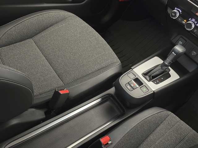 ホンダ フィット e:HEVホーム 長野県 2020(令2)年 0.7万km ライトブルー 4WD/純正SDナビ&CD&USB&BT/ホンダセンシング/アダプティブクルーズコントロール/路外逸脱警報/車線逸脱警報/衝突軽減ブレーキ/踏み間違い防止/標識認識機能/先行車発進告知/純正前後ドライブレコーダー/ハーフレザーシート/ステアリングスイッチ/バックカメラ/ビルトインETC/LEDヘッドライト/オートライト/電動格納ミラー/ウィンカーミラー/電動ホールド/ブレーキホールド/純正ホイールキャップ装着/純正フロアマット/プッシュスタート/スマートキー