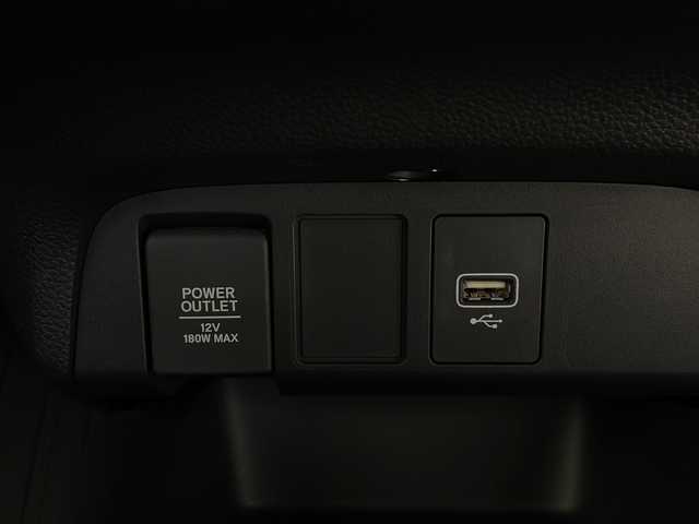 ホンダ フィット e:HEVホーム 長野県 2020(令2)年 0.7万km ライトブルー 4WD/純正SDナビ&CD&USB&BT/ホンダセンシング/アダプティブクルーズコントロール/路外逸脱警報/車線逸脱警報/衝突軽減ブレーキ/踏み間違い防止/標識認識機能/先行車発進告知/純正前後ドライブレコーダー/ハーフレザーシート/ステアリングスイッチ/バックカメラ/ビルトインETC/LEDヘッドライト/オートライト/電動格納ミラー/ウィンカーミラー/電動ホールド/ブレーキホールド/純正ホイールキャップ装着/純正フロアマット/プッシュスタート/スマートキー