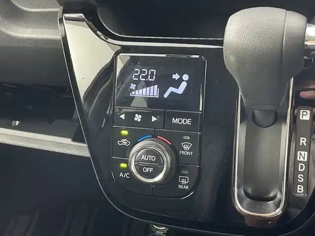ダイハツ キャスト スタイル GプライムコレSAⅢ 愛知県 2018(平30)年 2.8万km ファイアークォーツレッドM 純正7インチナビ/（CD/DVD/Bluetooth/フルセグTV/AM/FM/SD)/バックカメラ/スマートアシストIII/・衝突軽減ブレーキ/・レーンキープアシスト/・オートマチックハイビーム/・誤発進抑制機能/ドライブレコーダー/ETC/シートヒーター/ベンチシート/スマートキー/プッシュスタート/純正フロアマット/アイドリングストップ/横滑り防止装置