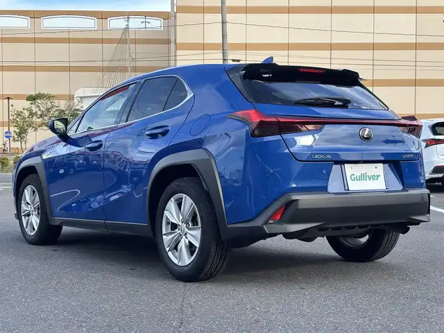 レクサス ＵＸ 200 バージョンC 宮城県 2019(令1)年 8.5万km 青 登録時走行距離85534km/純正ナビ/AM・FM・TV・Bluetooth・CD・USB/クルーズコントロール/ETC/レザーシート/シートヒーター/エアシート/パワーシート/フルフラットシート/バックカメラ/コーナーセンサー/オートマチックハイビーム/純正フロアマット/純正アルミホイール/フォグランプ/ウインカーミラー