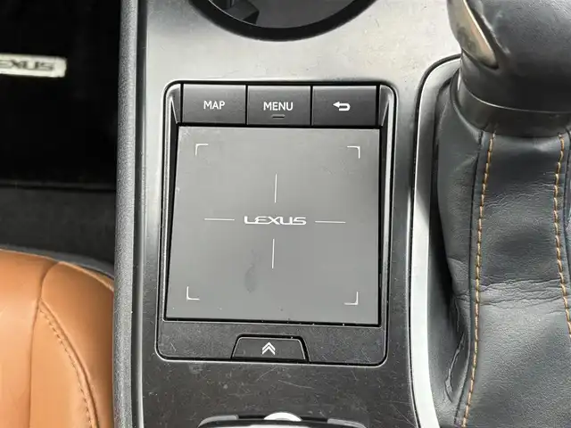 レクサス ＵＸ 200 バージョンC 宮城県 2019(令1)年 8.5万km 青 登録時走行距離85534km/純正ナビ/AM・FM・TV・Bluetooth・CD・USB/クルーズコントロール/ETC/レザーシート/シートヒーター/エアシート/パワーシート/フルフラットシート/バックカメラ/コーナーセンサー/オートマチックハイビーム/純正フロアマット/純正アルミホイール/フォグランプ/ウインカーミラー
