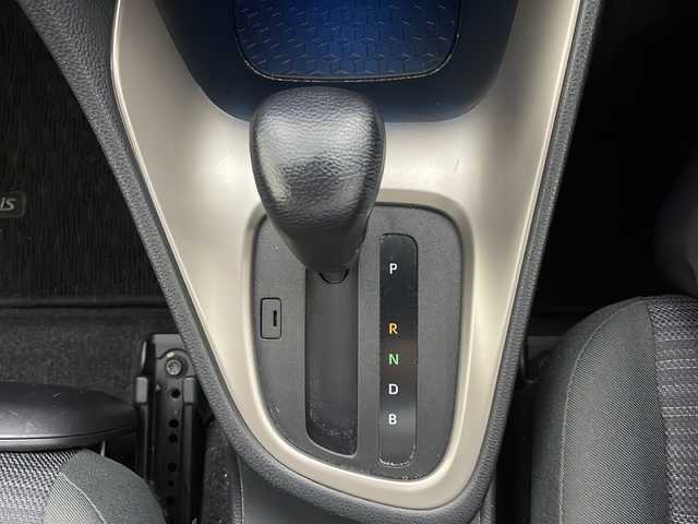 トヨタ ヤリス ハイブリッド Z 茨城県 2020(令2)年 4.3万km センシュアルレッドマイカ 純正ナビ　バックモニター　スマートキー　ＬＥＤヘッドランプ　トト太セーフティセンス　レーダークルーズコントロール　レーンキープアシスト　フロアマット　ドアバイザー
