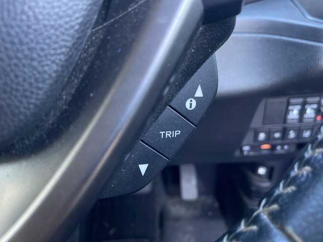 ホンダ フリード＋ ハイブリット G ホンダセンシング 大阪府 2022(令4)年 3.8万km クリスタルブラックパール 純正ナビ/（CD/DVD/Bluetooth）/フルセグTV/バックカメラ/ETC/両側パワースライドドア/純正１５インチAW/ハーフレザーシート/前席シートヒーター/革巻きステアリング/ステアリングリモコン/純正マット/保証書/取扱説明書