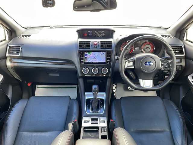 スバル ＷＲＸ Ｓ４ 2．0GT‐S アイサイト 山形県 2016(平28)年 7.7万km クリスタルホワイトP アイサイト/・プリクラッシュブレーキ（自動ブレーキ）/・アクティブレーンキープ/・ツーリングアシスト/・全車速追従機能付クルーズコントロール/・AT誤発進抑制制御/ＳＴｉフロントリップスポイラー/スバルリアビークルディテクション/メーカーオプションナビ/（フルセグDVD/BT/MSV/SD）/バック＆サイドカメラ/合皮シート/メモリ付き前席パワーシート/前席シートヒーター/パドルシフト/ドライブレコーダー/電動パーキングブレーキ/ブレーキホールド/ETC/LEDヘッドライト/フォグランプ/スマートキー/プッシュスタート