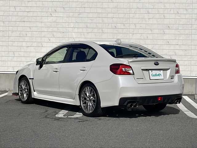 スバル ＷＲＸ Ｓ４ 2．0GT‐S アイサイト 山形県 2016(平28)年 7.7万km クリスタルホワイトP アイサイト/・プリクラッシュブレーキ（自動ブレーキ）/・アクティブレーンキープ/・ツーリングアシスト/・全車速追従機能付クルーズコントロール/・AT誤発進抑制制御/ＳＴｉフロントリップスポイラー/スバルリアビークルディテクション/メーカーオプションナビ/（フルセグDVD/BT/MSV/SD）/バック＆サイドカメラ/合皮シート/メモリ付き前席パワーシート/前席シートヒーター/パドルシフト/ドライブレコーダー/電動パーキングブレーキ/ブレーキホールド/ETC/LEDヘッドライト/フォグランプ/スマートキー/プッシュスタート