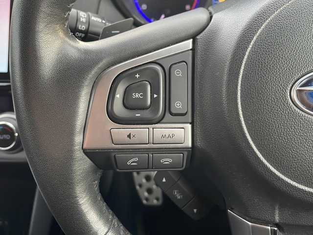 スバル アウトバック リミテッド 島根県 2016(平28)年 8万km クリスタルホワイトP 4WD/純正8型ナビ/フルセグTV/パワーバックドア/バックカメラ/ビルトインETC/全車速追従機能付クルーズコントロール/クリアランスソナー/アイサイトver3/・衝突被害軽減ブレーキ/・車線逸脱防止支援/・前後誤発進抑制/・ステレオカメラ/後側方警戒支援システム/ハイビームアシスト/LEDヘッドランプ/本革巻きステアリング/ステアリングヒーター/パドルシフト/ブラック革シート/全席シートヒーター/前席パワーシート/純正18インチアルミホイール/スマートキー/プッシュエンジンスタート/禁煙車