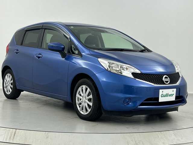 日産 ノート X 福島県 2016(平28)年 1.4万km シャイニングブルー /禁煙車//純正ナビ（MJ116D-W）//フルセグTV・Bluetooth//バックモニター//エマージェンシーブレーキ//ETC//レーンキープアシスト//電動格納ミラー//パワーウィンドウ//プッシュスタート//ドアバイザー