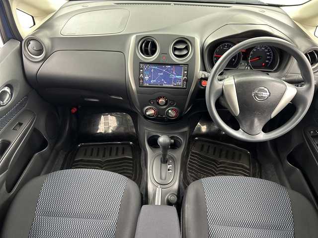 日産 ノート X 福島県 2016(平28)年 1.4万km シャイニングブルー /禁煙車//純正ナビ（MJ116D-W）//フルセグTV・Bluetooth//バックモニター//エマージェンシーブレーキ//ETC//レーンキープアシスト//電動格納ミラー//パワーウィンドウ//プッシュスタート//ドアバイザー