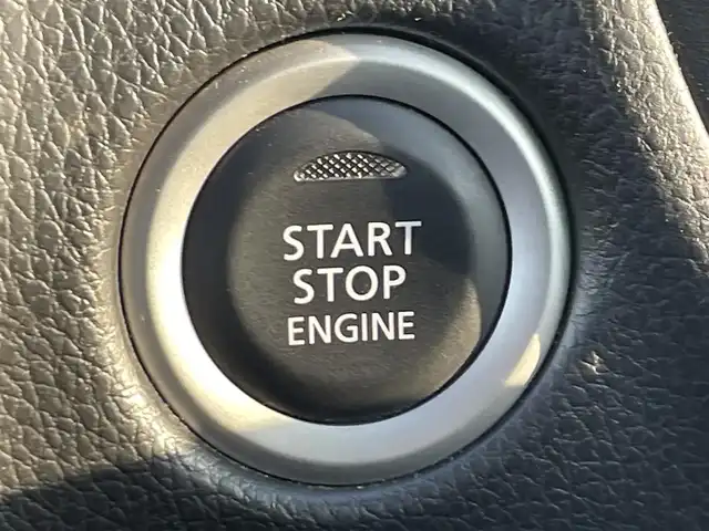 日産 デイズ ハイウェイスターG 滋賀県 2013(平25)年 7.6万km ホワイトパール 社外メモリナビ/(CD 地デジTV)/全方位カメラ/アイドリングストップ/プッシュスタート/スマートキー/電動格納ミラー/ウインカーミラー/ドアバイザー/ETC/革巻きステアリング/ステアリングリモコン/純正フロアマット/HIDオートライト/社外15インチアルミ