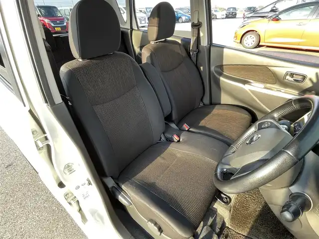 日産 デイズ ハイウェイスターG 滋賀県 2013(平25)年 7.6万km ホワイトパール 社外メモリナビ/(CD 地デジTV)/全方位カメラ/アイドリングストップ/プッシュスタート/スマートキー/電動格納ミラー/ウインカーミラー/ドアバイザー/ETC/革巻きステアリング/ステアリングリモコン/純正フロアマット/HIDオートライト/社外15インチアルミ